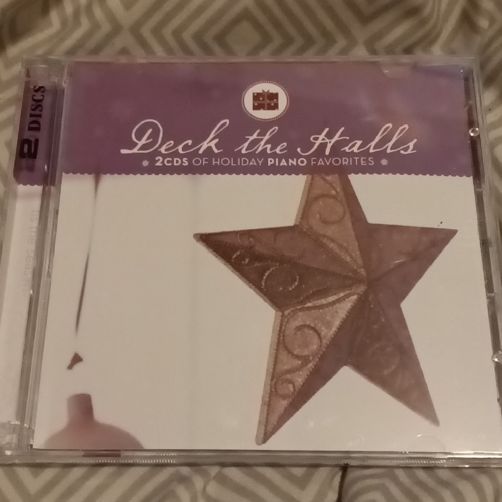 5 Christmas CDs